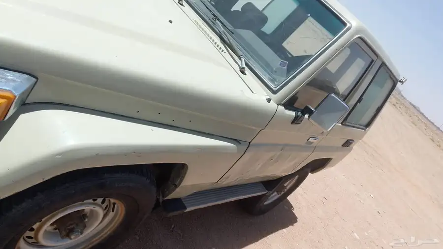 اللبيع جيب ربع موديل 91 محركاته طيبه البدي طيب ممشاه200 0