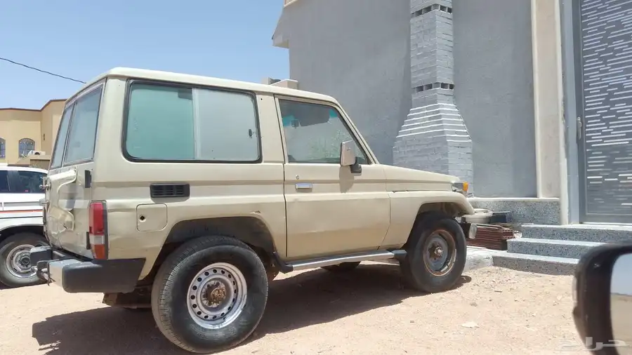 اللبيع جيب ربع موديل 91 محركاته طيبه البدي طيب ممشاه200 1