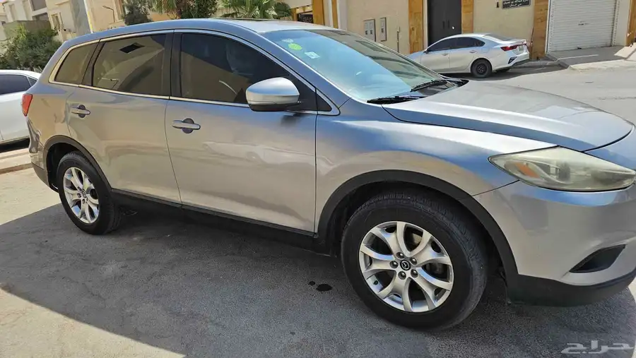 مازدا CX9 موديل 2016 ستاندرد فتحة سقف 7 مقاعد 3