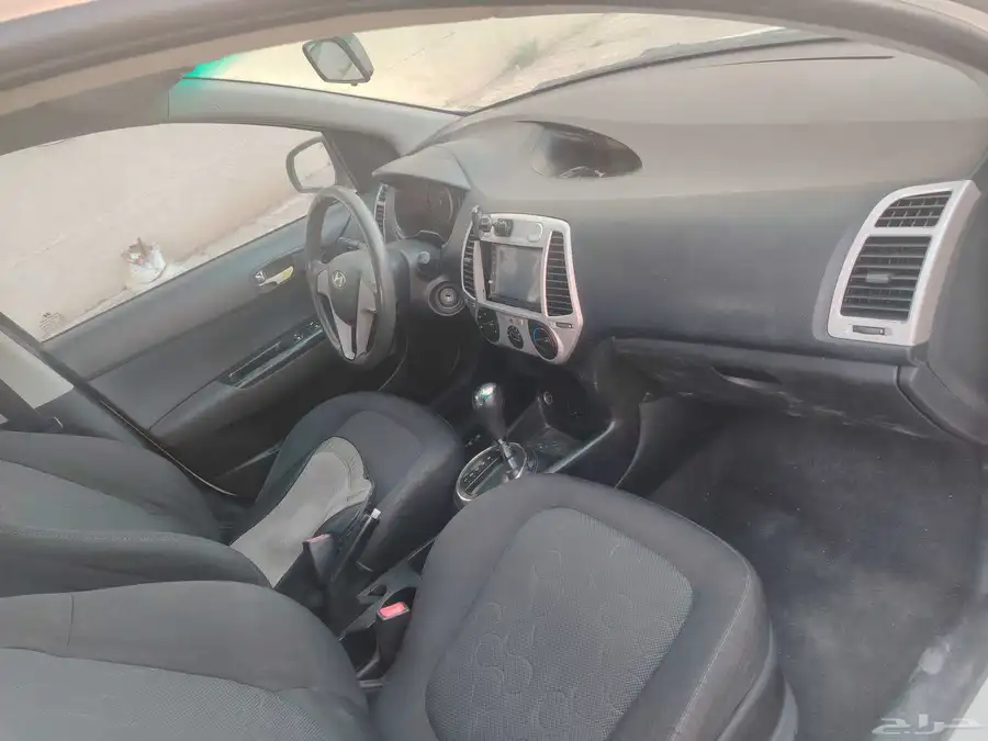 Hyundai i20 model 2012 km 260 8