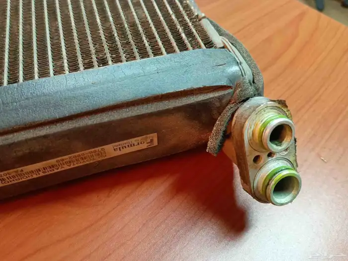 ثلاجة تويوتا يارس من 2006 حتى 2013 1