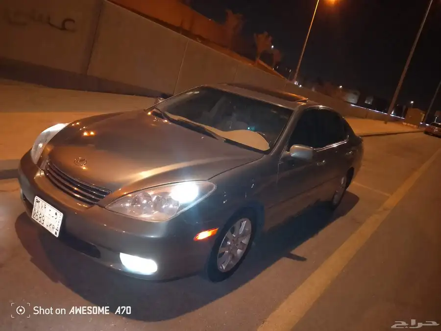 لكزس ES300 موديل 2003 12