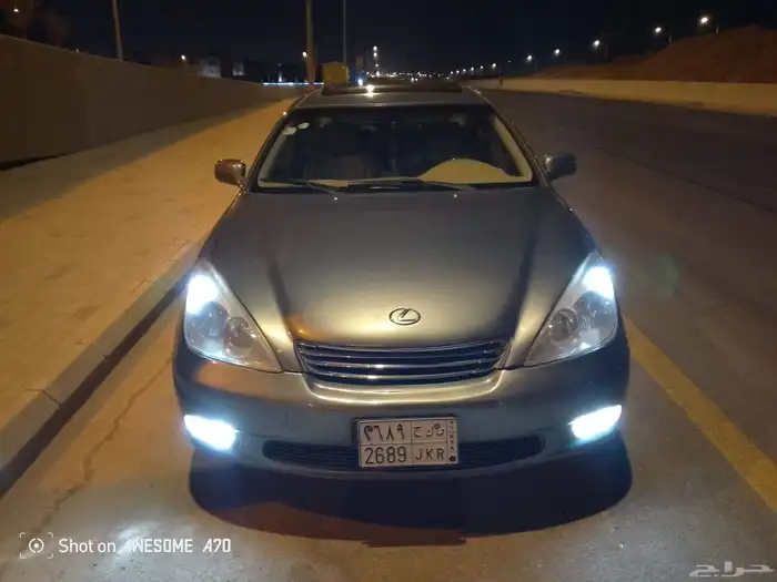 لكزس ES300 موديل 2003 10