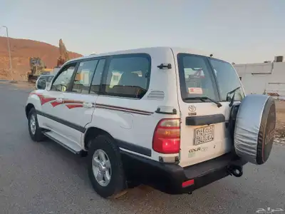 لاندكروزر 1999 فل كامل قمة في النظافة 9