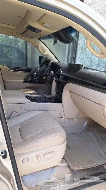 لكزس2017فل كامل 7