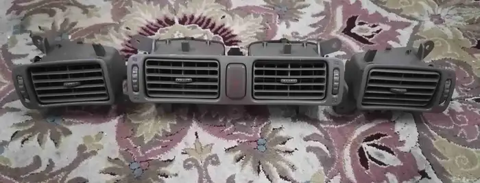 طقم ريش مكيف لون بيج اصلي مستورد كامري موديل 1998 إلى 2002 0