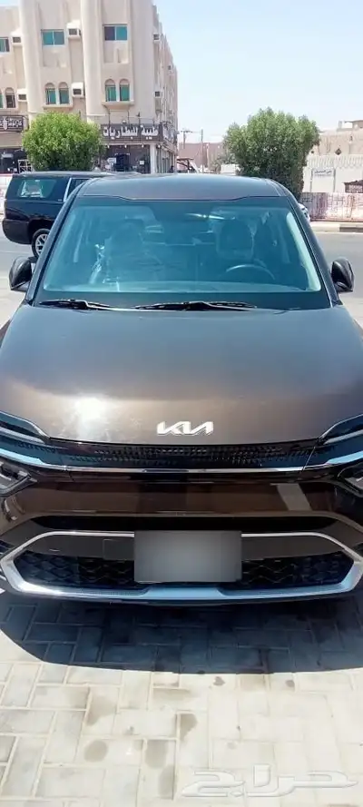 كيا كارنز 2023 GLS نص فل الممشى 20 الف 0