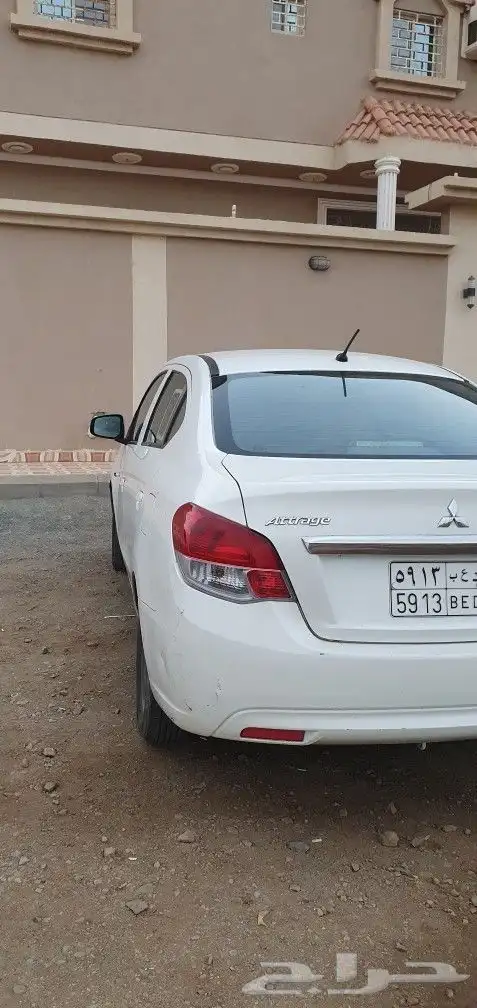 سيارات للايجار الشهري اقتصاديه ونظيفه 0