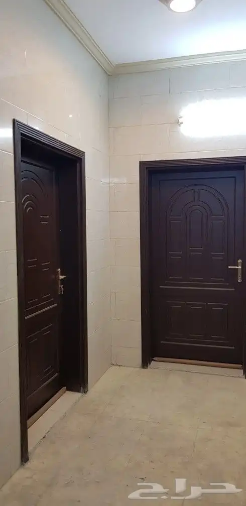 للايجار شقة 5 غرف حي الشرفية الطائف 1