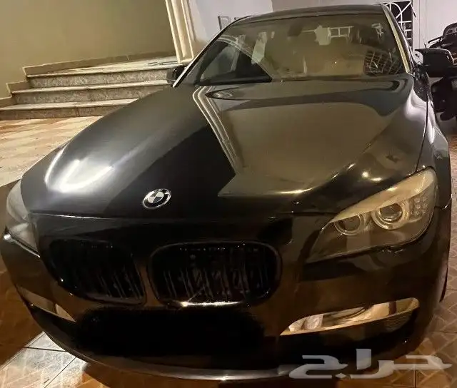 محوله2015 BMW2012 بدي شد بلد فل كامل 740 فتحه سقف شاشه وخ 2