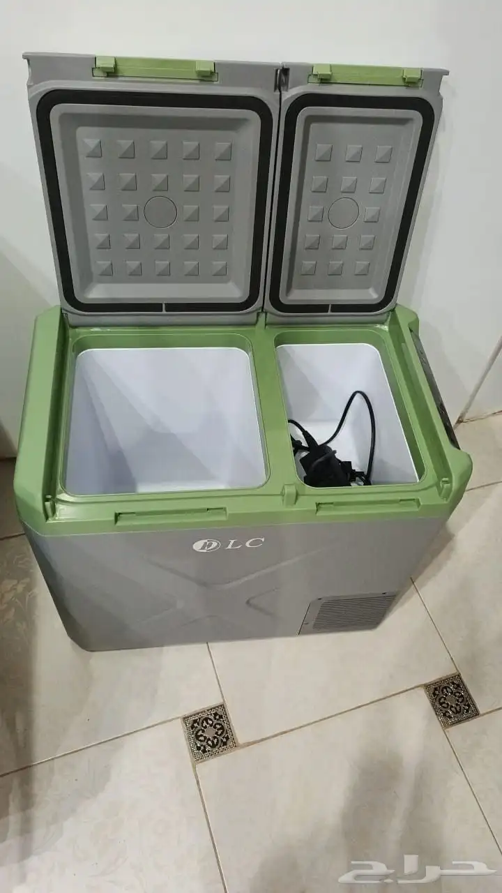 ثلاجة سيارة للبيع 0