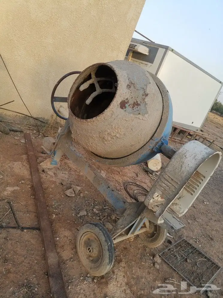 صندوق ثلاجه ديانا نظيف و خلاط سمنت 1