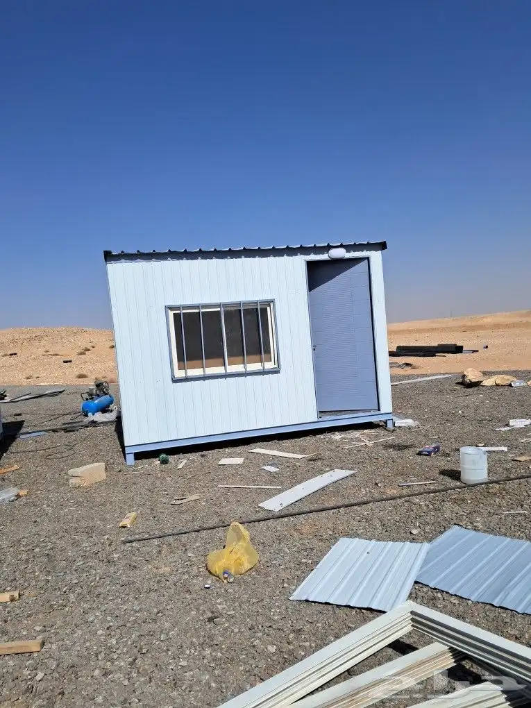 يوجد لدينا جميع الغرفه الكرفانات 6