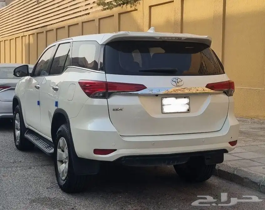 TOYOTA FORTUNER 2016 3