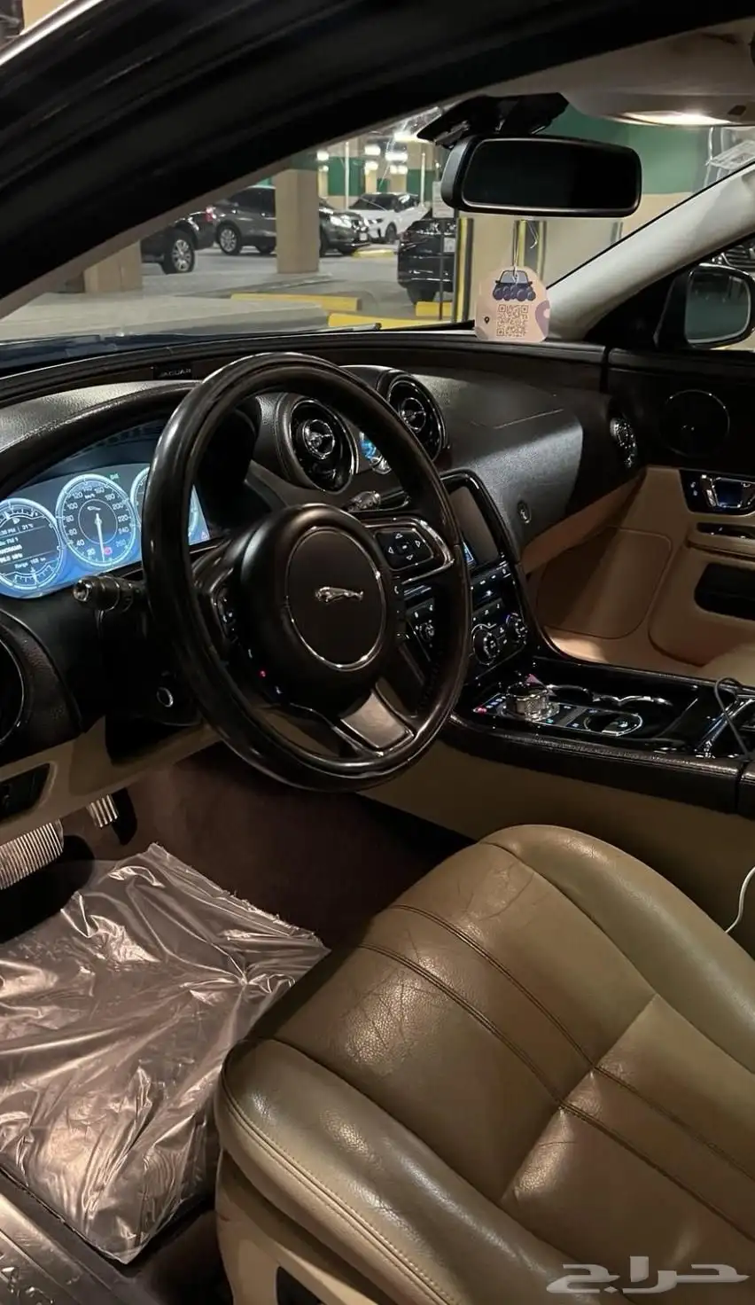 جاكوار XJ L 2015 index