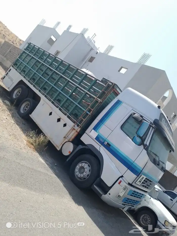 فيلفو 2005 نظيف لايشكو من شي 2