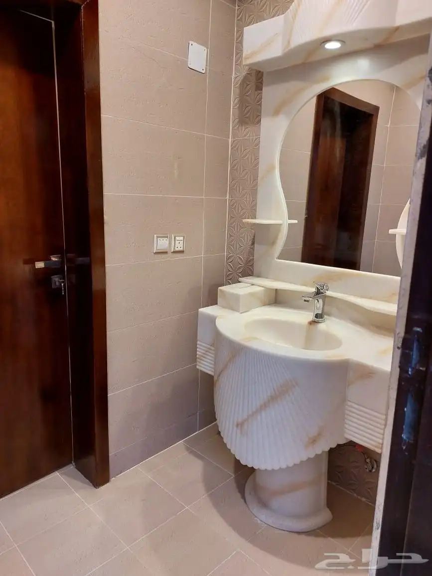 استراحات وكوخ الجبل للايجار تنومة ال الصعدي 7