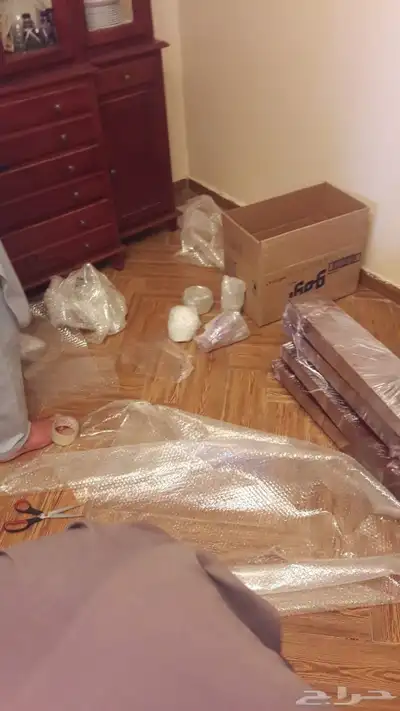 نقل عفش فك و تركيب داخل وخارج مملكة 6