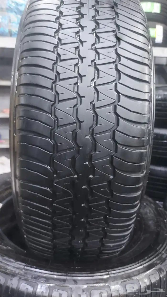 كفرات 265 70 16 لوفن كوري شبه جديد 0