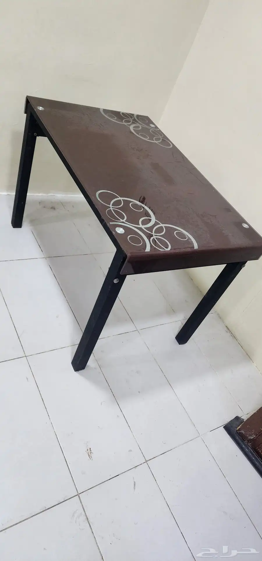 طاولة طعام 3