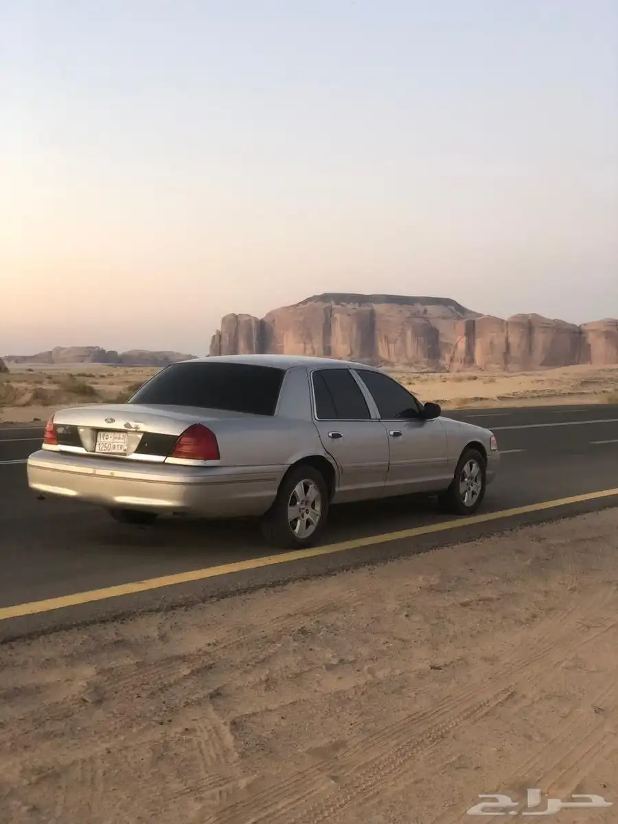 فورد فكتوريا 2003 سبورت 1