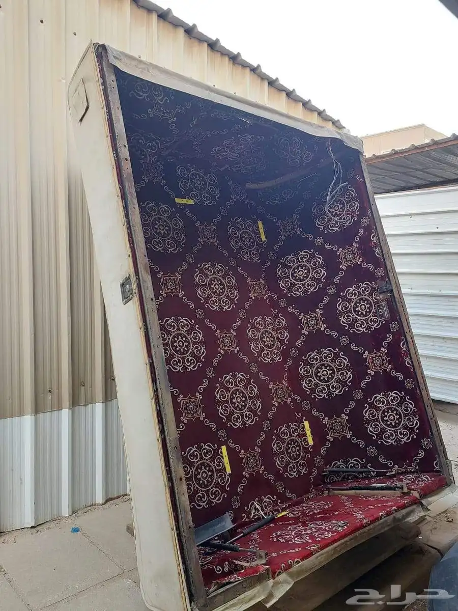 للبيع شد وانيت غمارة ونص الطول مترين 5 سم العرض 173 0