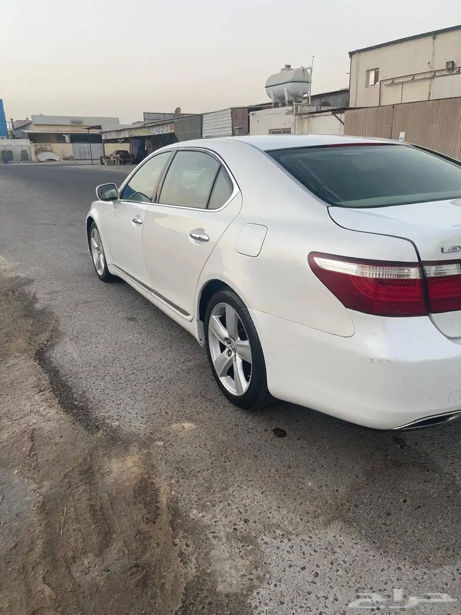 لكزس ال اس سعودي2008 6