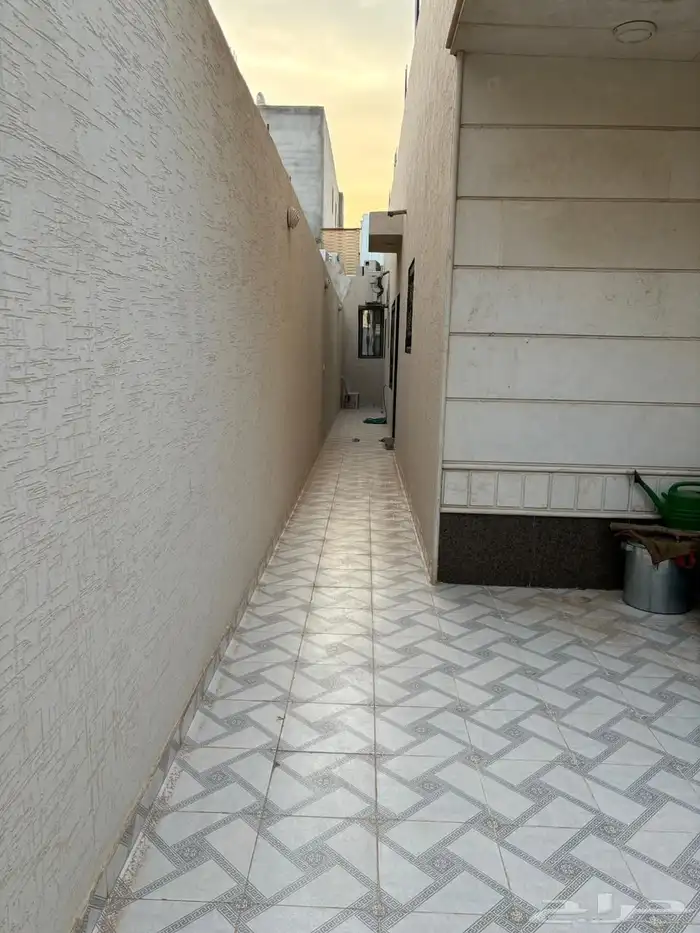 دور ارضي للبيع حي الفواز 2