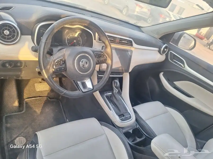 ام جي MG zs غير مصدوم 5