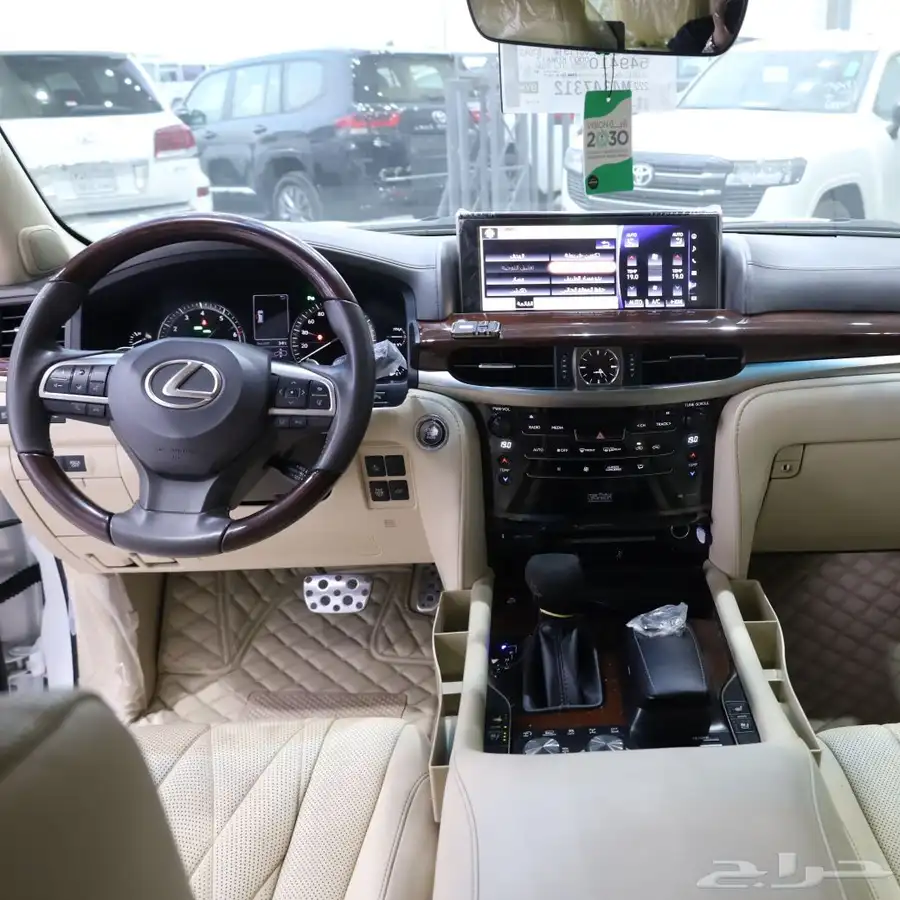 لكزس LX570 بلاك اديشن موديل 2021 (( السوم 370 ألف)) 7