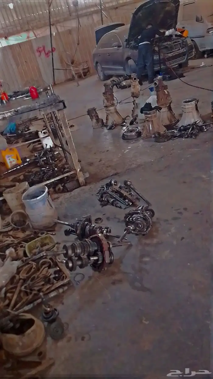 جير عادي هيلاكس وقالا في جير عادي دارسن وكالا في دفرنسات 5