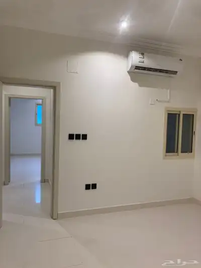 للايجار شقة عوايل بحي الرحاب 6