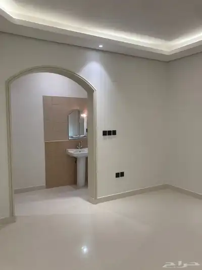 للايجار شقة عوايل بحي الرحاب 2
