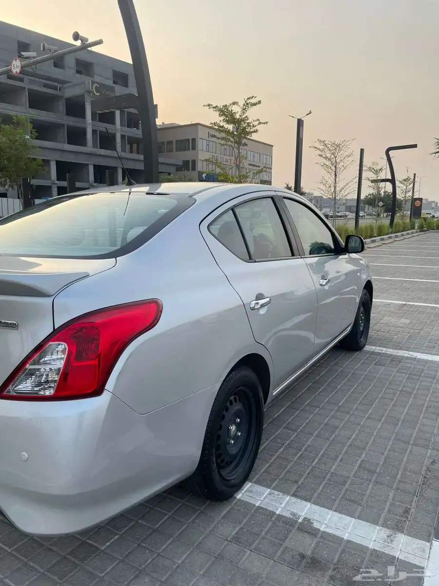 نيسان صني2022 10