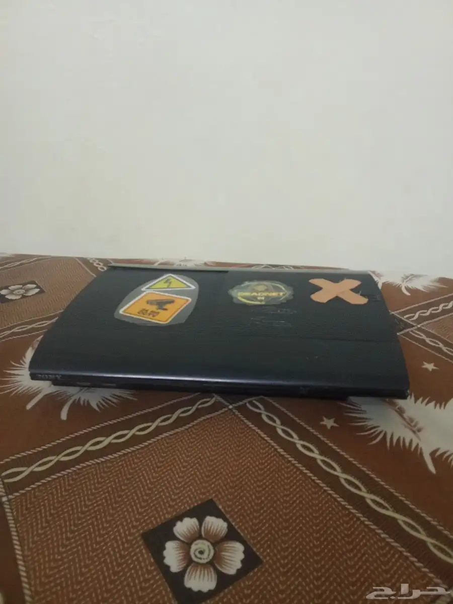سوني 3للبيع صامطه حي سنيد مع اليد بكرتون مع الاسلاك ب700مهكر 0