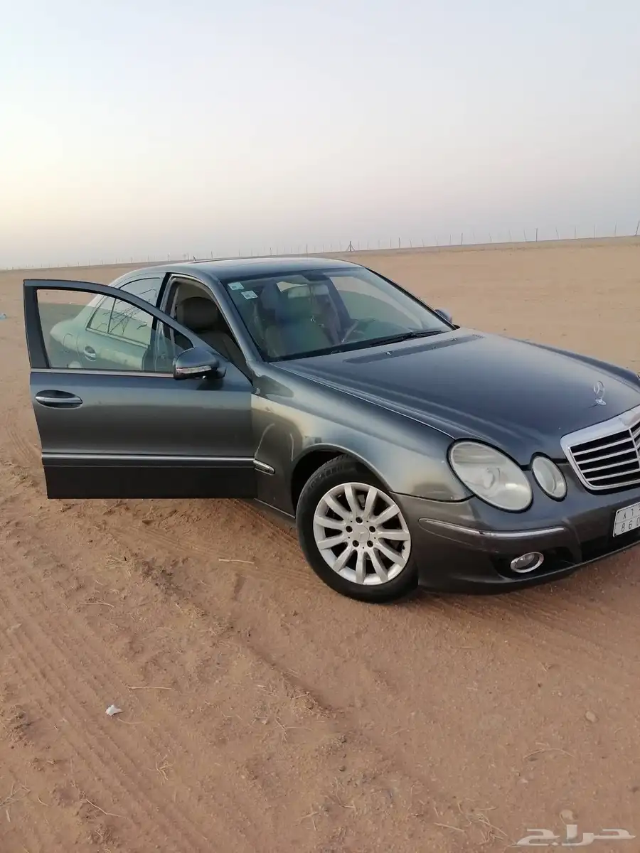 مرسيدس اي 200 موديل 2008 4 سلندر على الشرط 4