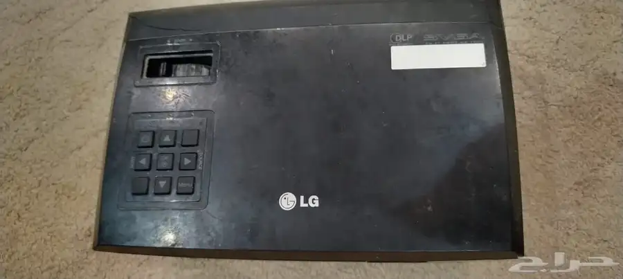 بروجكتر من شركة LG مستخدم 1