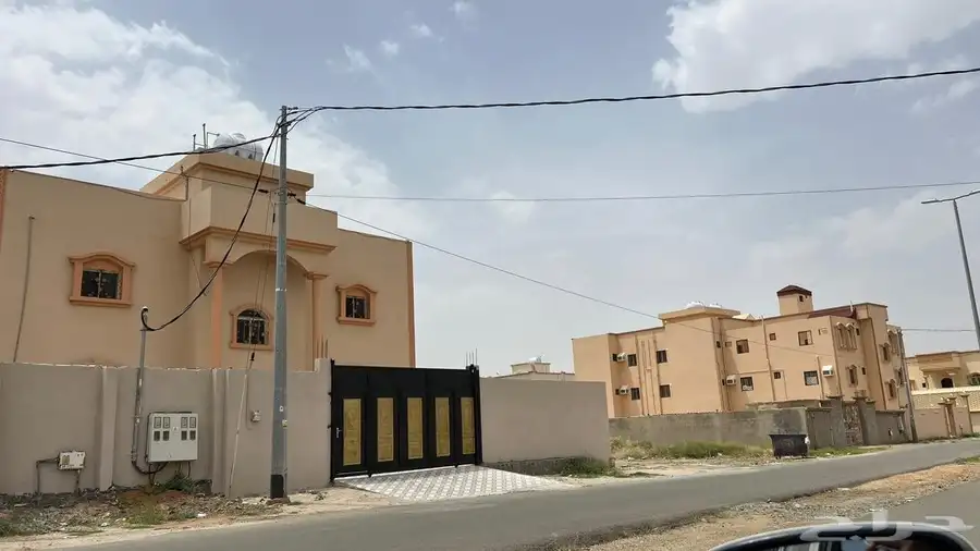 عمارة أربع شقق للبيع بالعقيق الباحة 2