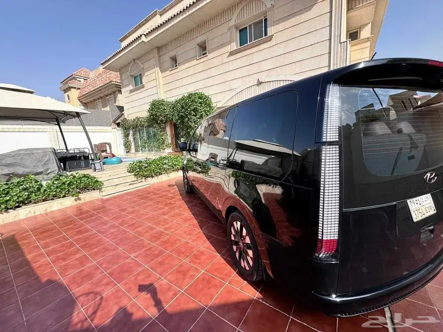 هيونداي ستاريا 2022 خاصه VIP 3