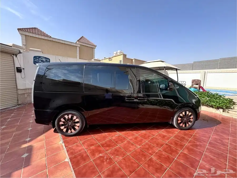 هيونداي ستاريا 2022 خاصه VIP 4