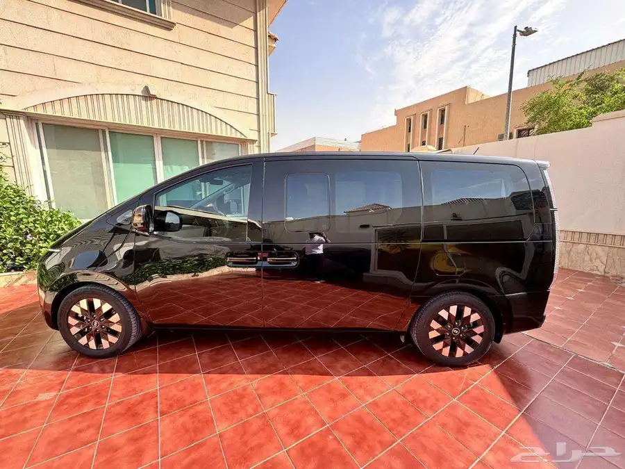 هيونداي ستاريا 2022 خاصه VIP 6