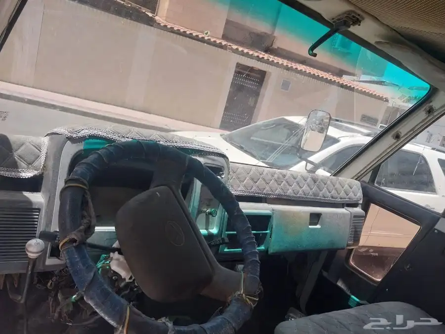 دينا ديهاتسون نظيفه مكينه وقير علي الشرط 3