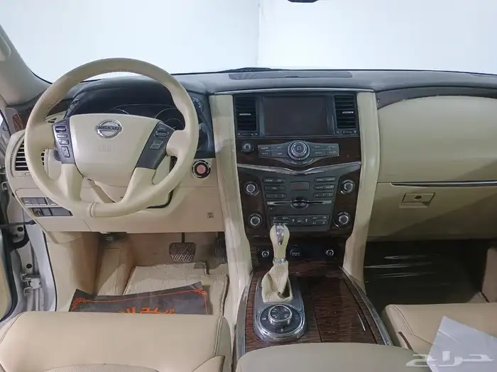 نيسان باترول بلاتينيوم 2014 15