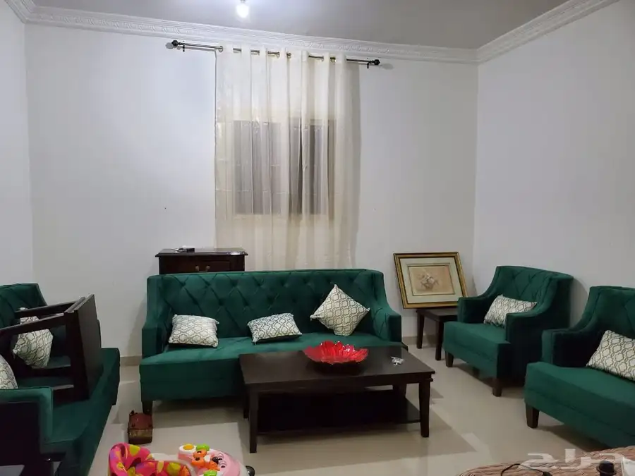 كنب مجلس خالي من الكسور والعيوب 7 اشخاص 1