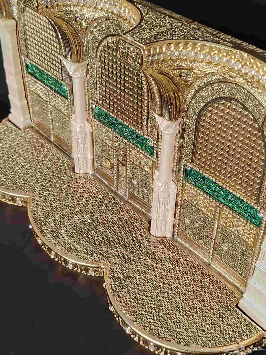 تحف فاخره وهدايا تذكاريه مميزه 4