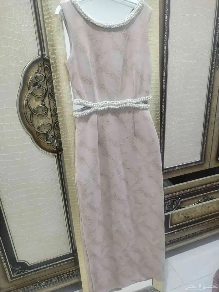 فستان سهره ناعم وفخم 0