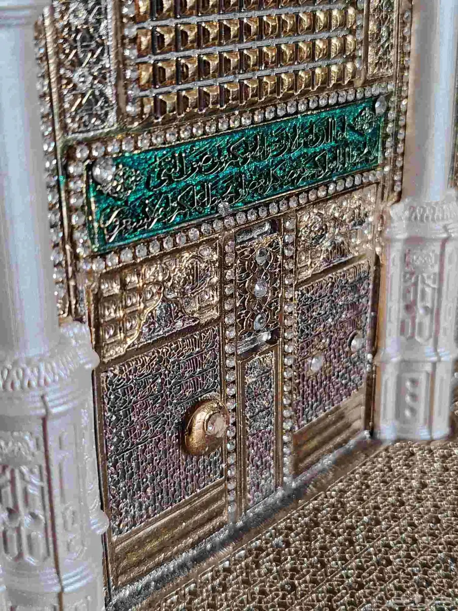 تحف فاخره وهدايا تذكاريه مميزه 5