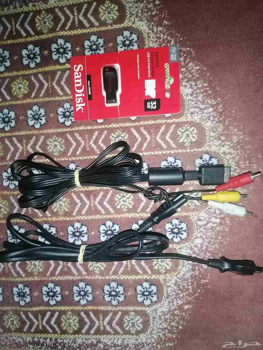 سوني 2 اصلي مع فلاشة العاب من اختيارك 1