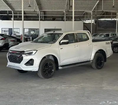 ايسوزو ديماكس غمارتين 2025 - ISUZU D-MAX 1