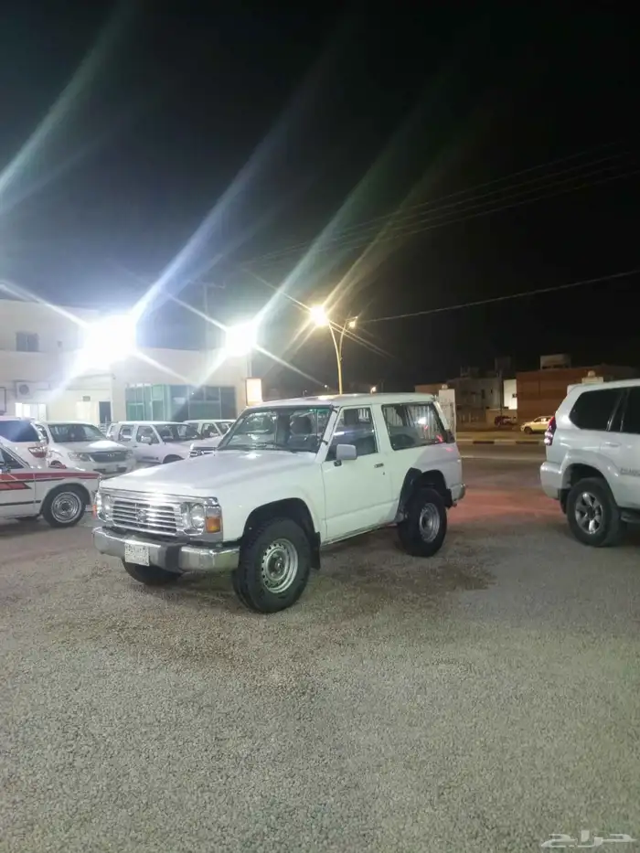 نيسان ربع 0